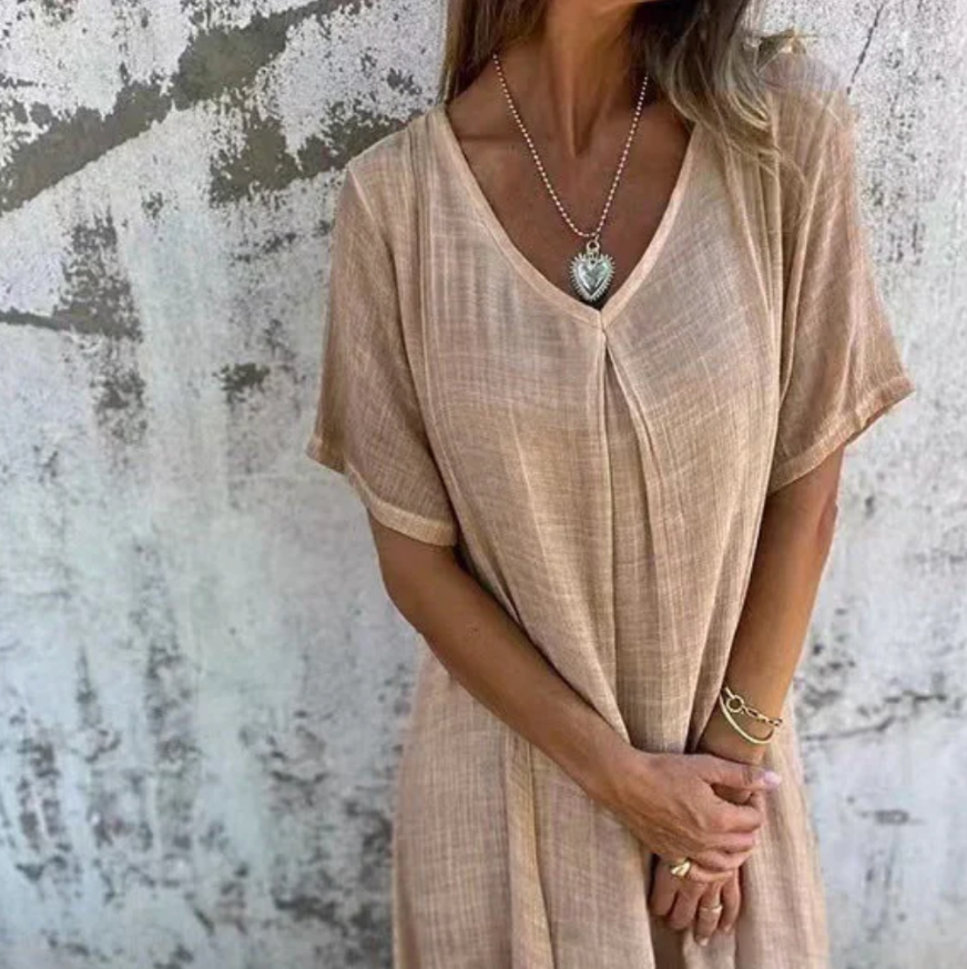 Bella Stride| Elegant v neck midi dress
