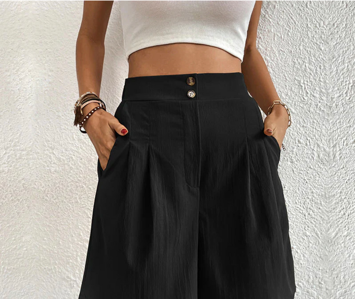 Bella Stride| JUNE - Stylish and Cozy Women's Shorts