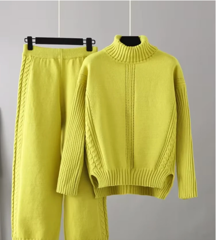 Bella Stride| Adriana™ - Cozy Turtleneck Set