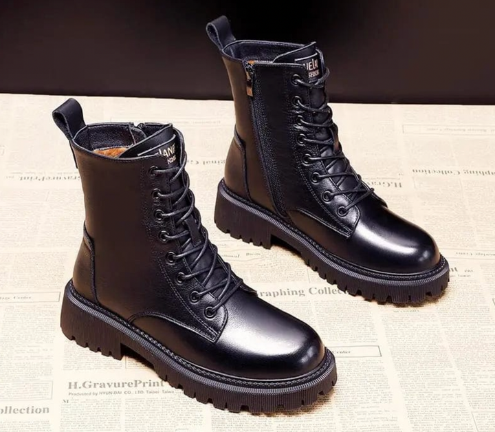 Bella Stride| Andrea™- Classic Black Leather Ankle Boots