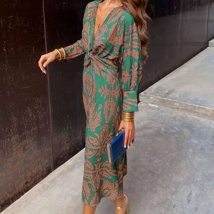 Bella Stride| Elegant dress with vintage print and V-neck and long sleeves